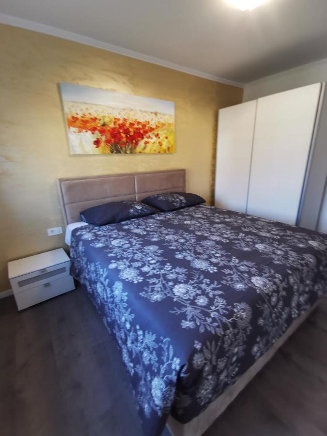 Apartments Js Bibinje Exterior photo