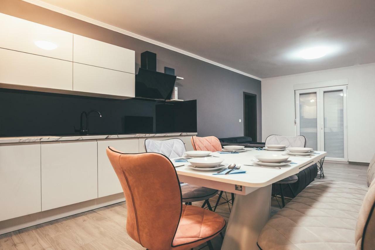 Apartments Js Bibinje Exterior photo